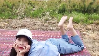 BJ Feet: Cute outdoor pose session #4
