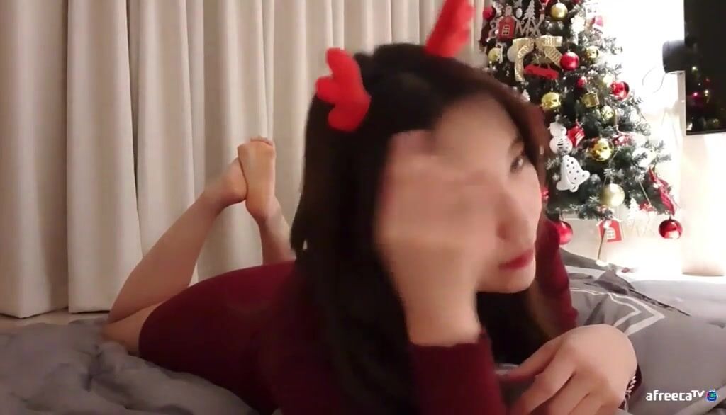 Festive feet in the pose