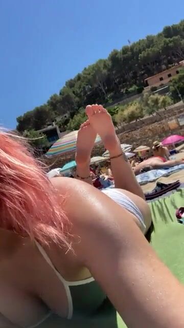 Ok no THIS is the most public thing I’ve ever done..????