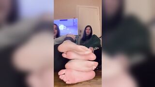 Foot Fetish: Friends having fun #3