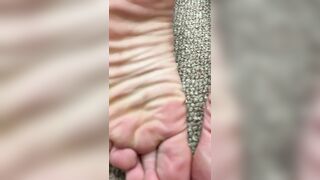 Foot Fetish: Insanely beautiful ultra-wrinkly soles #3