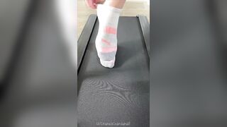 Foot Fetish: A good morning reveal for you #2