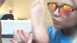 Foot Fetish: Sloppy feet worship #4