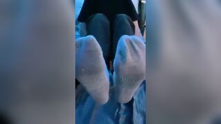 Foot Fetish: Turbo green girl cum on feet #1