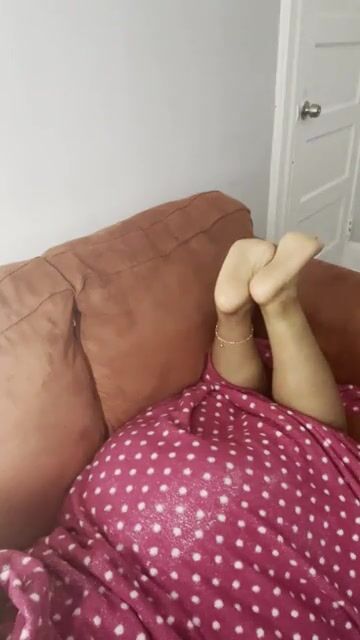 Size 10 black feet in the pose