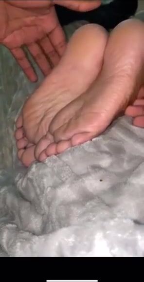 Secret cum on size 6 ebony soles