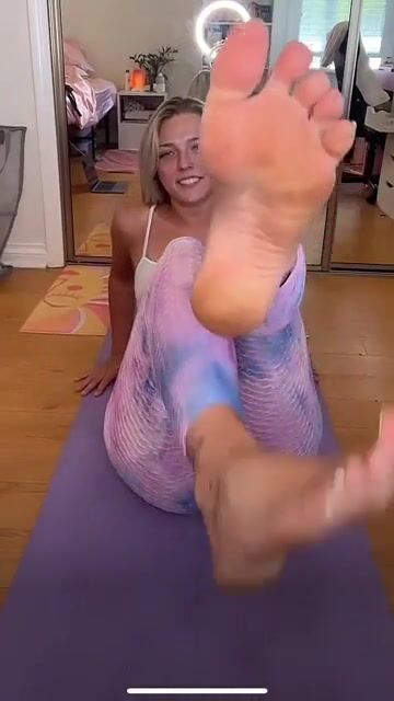 Some beautiful feet for y’all