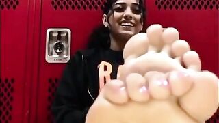 Foot Fetish: Gorgeous Indian soles #2