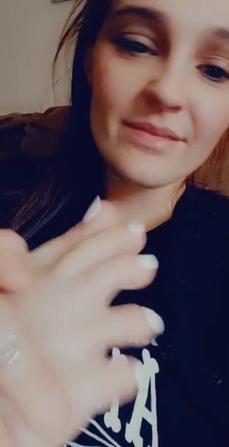 Gosh my feet taste so good!