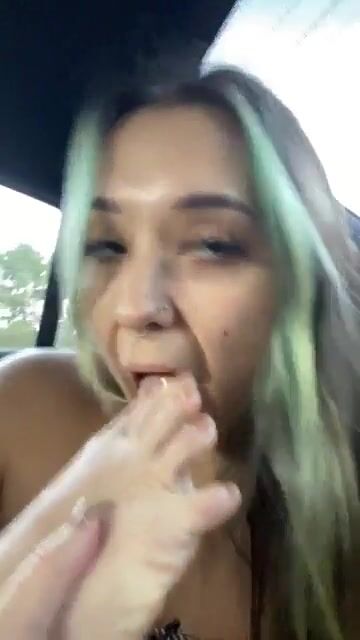 My friend enjoys watching ????