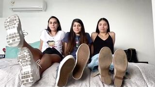 Foot Fetish: Latina feet #3