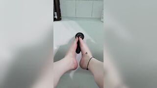 Feet: Can I give you a footjob, pretty please ♥️♥️♥️♥️ #4