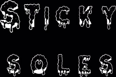 Again. She gives a footjob without knowing lol.