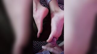 Footjobs: Massaging his cock with my sexy feet♥️♥️ #3