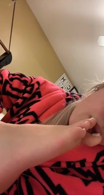 U wish u can see more don’t you ♥️❤️