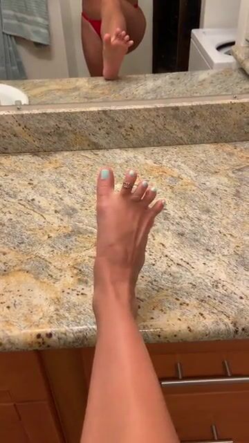 A little blue and a little red, can you provide the white? ????