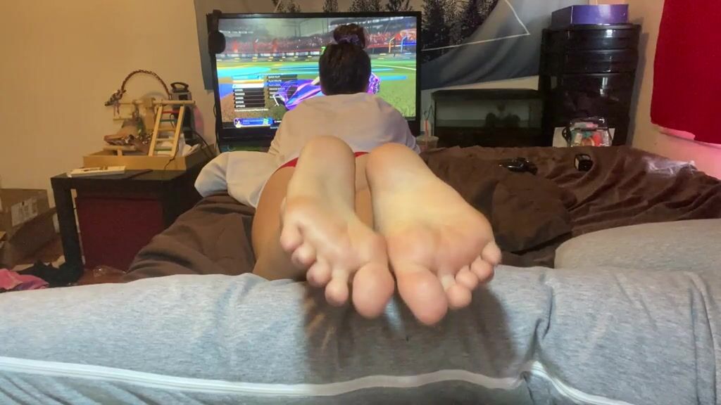 How do people play like this, my shoulders hate me