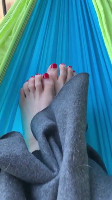 Morning tease! Enjoy