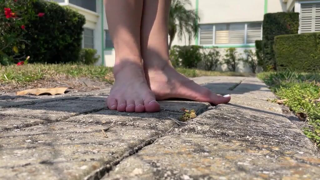 Showing you my dirty bare soles outside