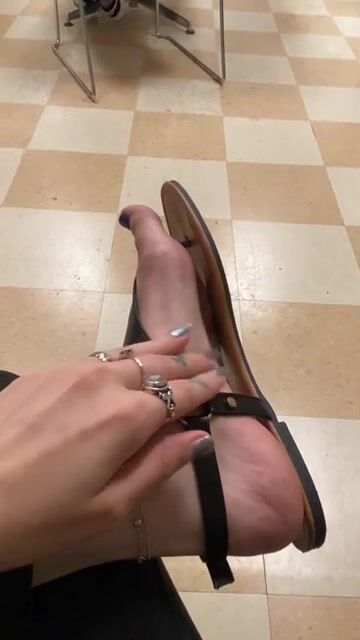 Love the way my arches look in these Sandals, what do you think?