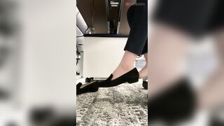 Feet: Now hiring a personal assistant #3