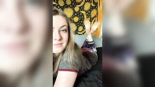 Feet: I tried to match my eyeshadow to my leggings. How’d I do? Hope you enjoy my awkward faces ♥️♥️ #4