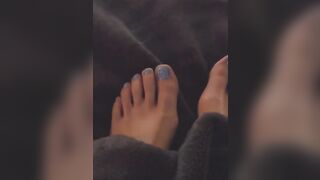 Feet: New color #1