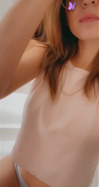 Oooof, they smell good! Snap saw it first, add me????