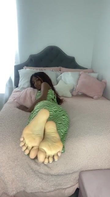 I like to watch you reaction while I’m teasing you ????????