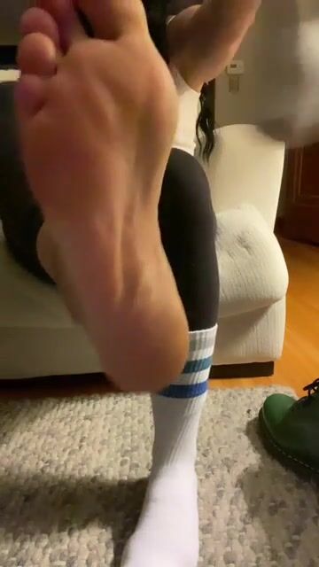 It’s friday. Let me strip for you and plant on your cheek