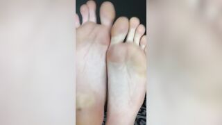 Feet: cum on them? #4